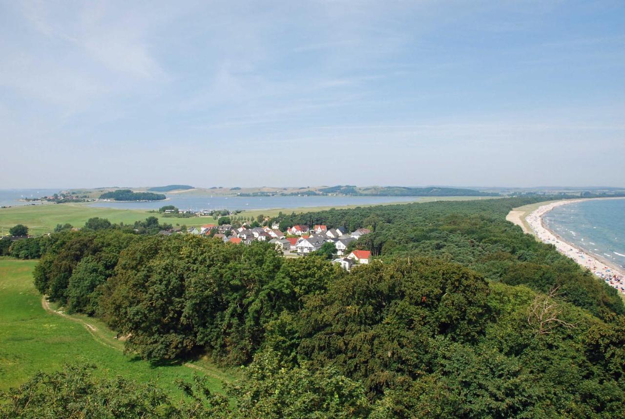 Ferienappartement Mit Ostseeblick Гёрен Экстерьер фото